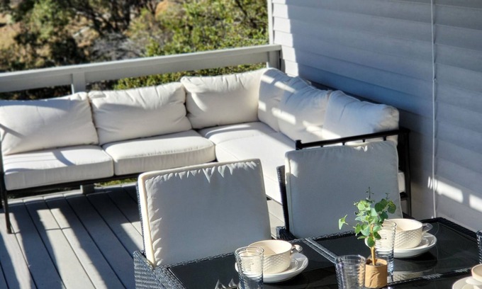Julian Cottage | Enjoy the gorgeous views in this beautiful cottage