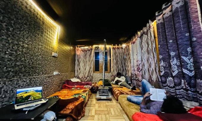 Kullu Bed & Breakfast | Eretz of Heights