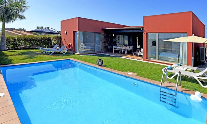 Salobre House | 110 m² House ∙ 2 bedrooms ∙ 4 guests