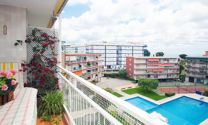 Sant Andreu de Llavaneres Apartment | 65 m² Apartment ∙ 2 bedrooms ∙ 4 guests
