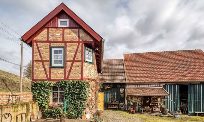 Sangerhausen House | Escape Near River, Wolfsberg