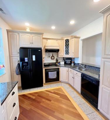 Cross Keys Apartment | Escape to Serenity