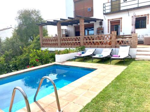 Gaucin House | Espectacular casa con piscina en Gaucín
