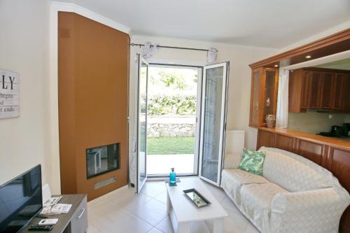 Corfu Apartment | Estia's Casetta