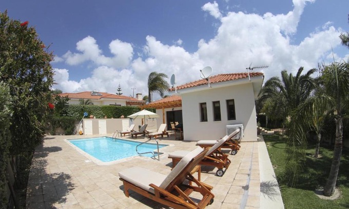 Pissouri Villa | Eve Pissouri Xιnisteri Villa