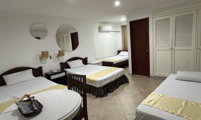 La Candelaria Hotel | Excelente Lugar Para Hospedarte con tu Familia, Zona Central de Medellín