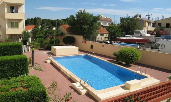 Saint-Cyprien Plage Apartment | Exceptional setting for this air-conditioned T2 with swimming pool - 4YACHT37