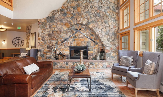 River Run Apartment | Expedition Station #8631