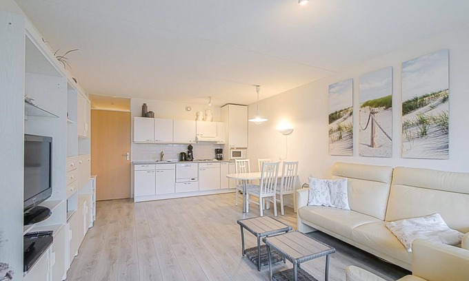 Callantsoog Apartment | Experience the perfect vacation just steps from the beach - discover Flat Badhotel 315!