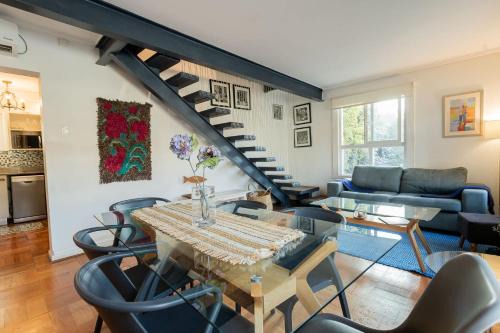 Providencia Apartment | Experiencia Grupal Duplex Moderno en Providencia