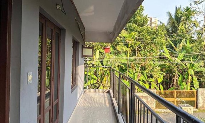 Kochi Hotel | Fabexpress Aabriz Residency