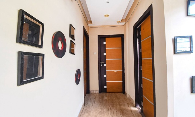 Tollygunge Hotel | Fabexpress Abis Residency