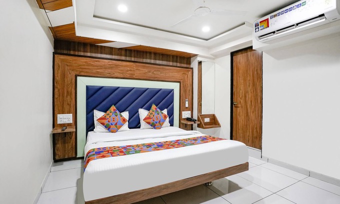 Chandlodiya Hotel | Fabexpress Royal Bird
