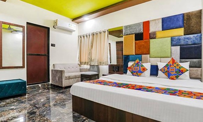 Andheri West Hotel | Fabexpress Versova Residency
