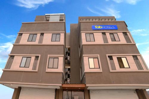 Indore Hotel | FabHotel Devs Inn