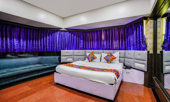 Khar Hotel | Fabhotel King'S Palace