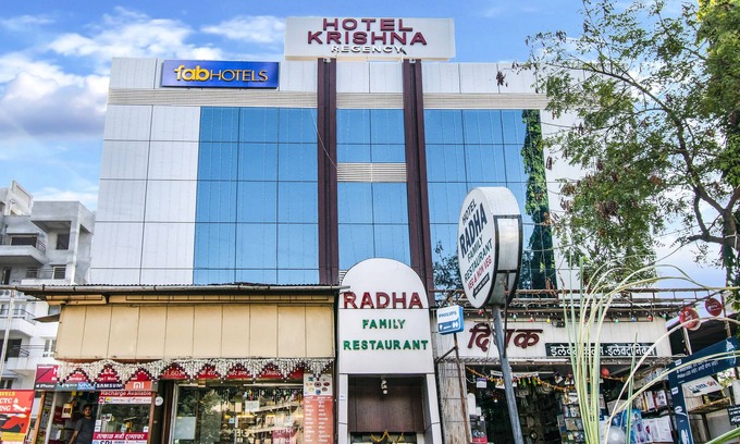 Nigdi Hotel | FabHotel Krishna Regency