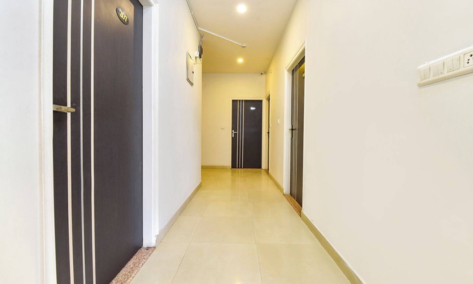 Durgapura Hotel | Fabhotel Majestic Heights