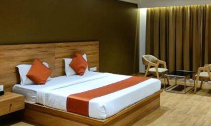 Thane West Hotel | Fabhotel Shivam I
