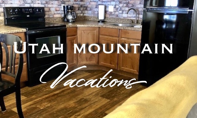 Duck Creek Village Condo | Fabulous Find/CozyCondo Nestled in the Pines/Fishn'/Hikin'/Central/Bryce/ZionGem