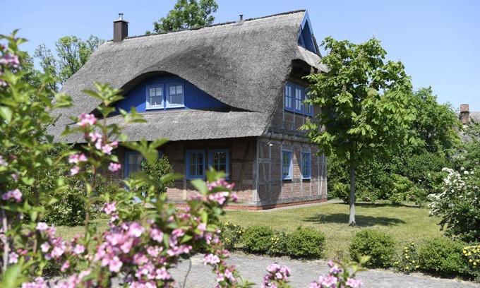 Monchgut-Granitz House | Fachwerkhäuser Gager Haus „Strate“