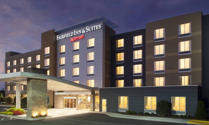 Gwinnett Place Hotel | Fairfield Inn & Suites by Marriott Atlanta Gwinnett Place