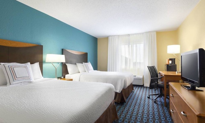 Saginaw Hotel | Fairfield Inn & Suites Saginaw