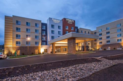 Altoona Hotel | Fairfield Inn & Suites by Marriott Altoona
