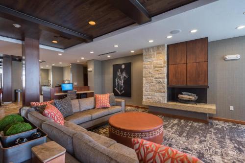 Lubbock Hotel | Fairfield Inn & Suites by Marriott Lubbock Southwest
