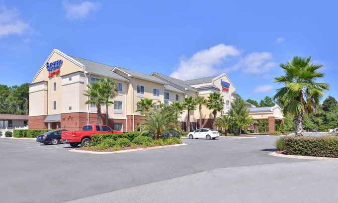 Kingsland Hotel | Fairfield Inn & Suites Kingsland