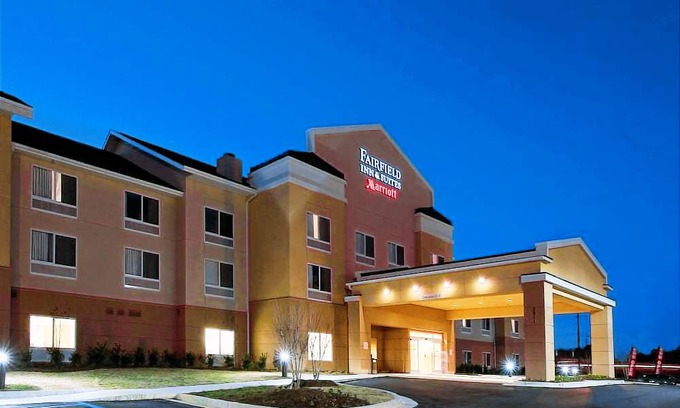 Albany Hotel | Fairfield Inn & Suites by Marriott Albany