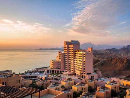 Al Kubus Resort | Fairmont Fujairah Beach Resort
