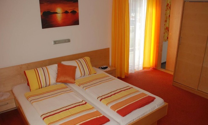 Klopein Bed & Breakfast | Family room - connecting door 2 floor with balcony - Pension Agnes