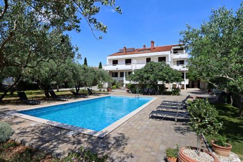 Zrce Apartment | Family-friendly apartments with swimming pool Novalja, Pag - 213