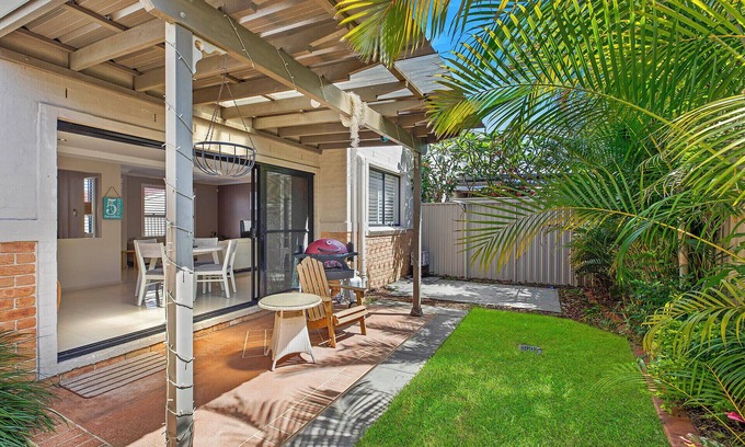 Long Jetty Apartment | Family Hideaway on Elsiemer