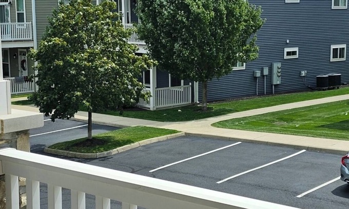 Delaware Condo | Family sized condo with bonus room and deck. Pet & Russian friendly.