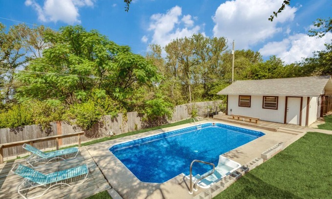 Temple House | Farm House with an Amazing Pool in the desirable Western Hills in Temple TX