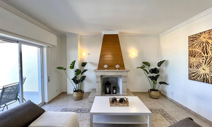 Se Apartment | Faro Rising by Homing