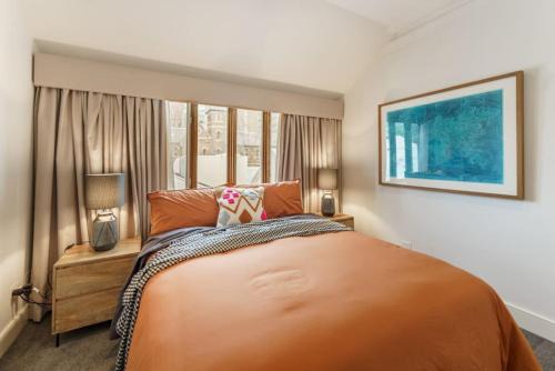 Carlton South House | Farrah Designer Three Bedroom Carlton Residence