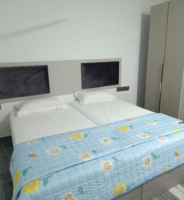 Dhidhoofinolhu Island House | Feeali Buddies Inn
