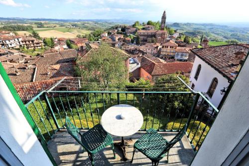 Monforte d'Alba Apartment | Felicin - Dimora del Centro