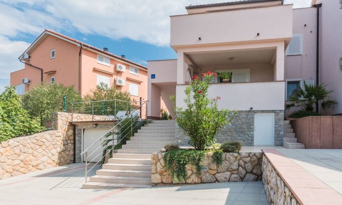 Klimno Apartment | Fenix 100.2