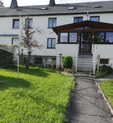 Abhorn Apartment | Ferien- und Monteurwohnung Kieß