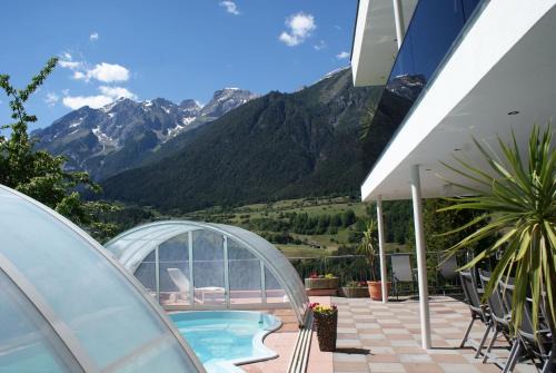 Landeck House | Ferienhaus Freizeit