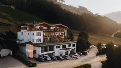 Hainzenberg Hotel | Ferienhotel Jörglerhof