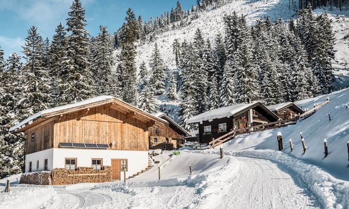 Reith bei Kitzbuehel Apartment | Ferienwohnung mit 2 Schlafzimmern für 6 Personen