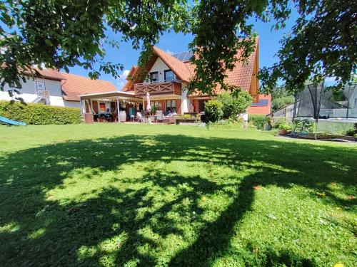 Kressbronn Apartment | Ferienwohnung Haus Poppis