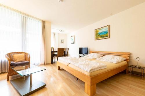 Immenstaad am Bodensee Apartment | Ferienwohnpark Immenstaad am Bodensee Ein-Zimmer-Apartment 55 18