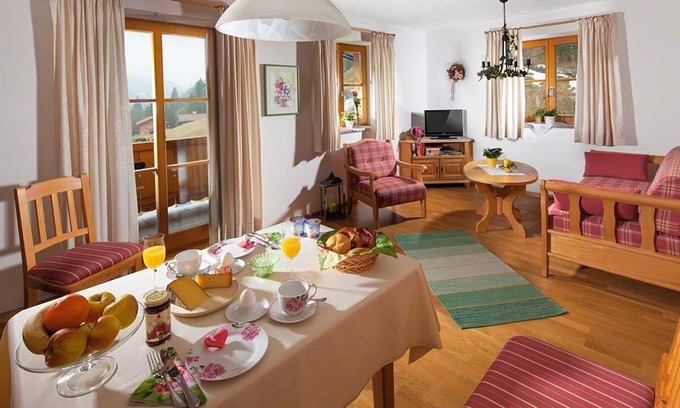 Schneefelden Apartment | Ferienwohnung 2 Untersberg für 1 - 2 Personen