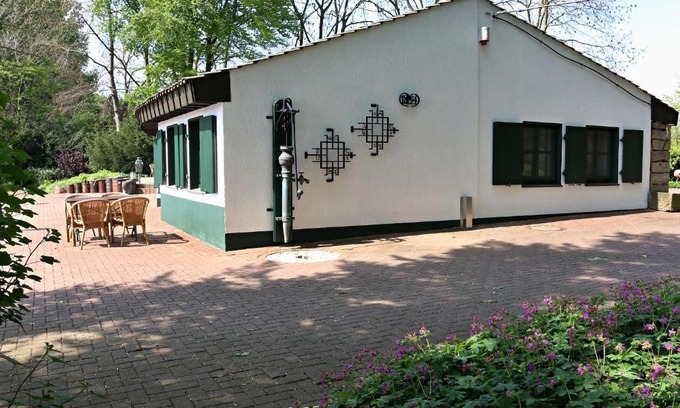 Xanten Apartment | Ferienwohnung Fischerhütte Xanten